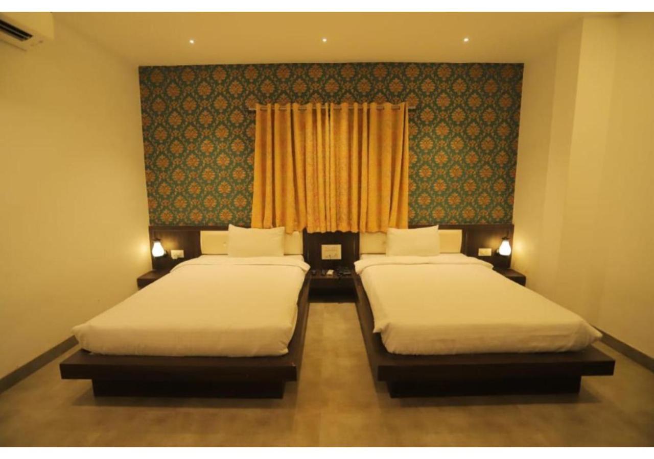 Hotel Raha Udaipur Exterior foto